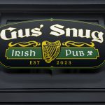 gus' snug new irish bar clawson front sign