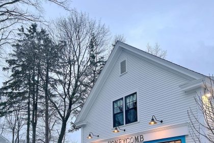 Honeycomb Bakery Owners Prepare to Unveil Natural Wine Bar in 2024