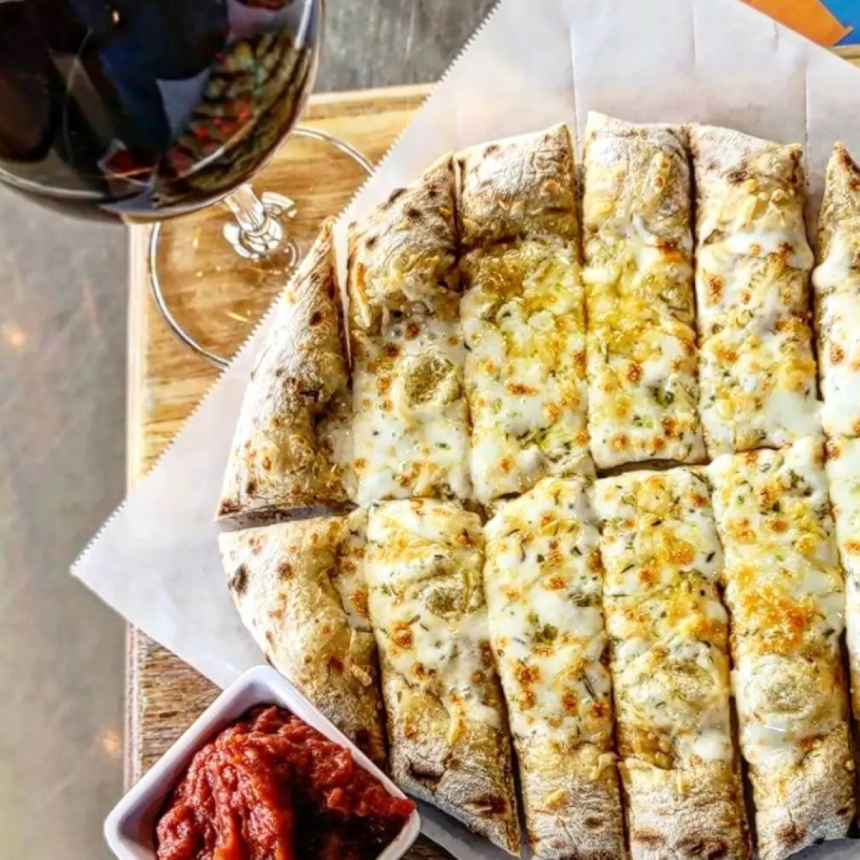 HopTown Pizza Will Expand to Sunnyside With a Second Location