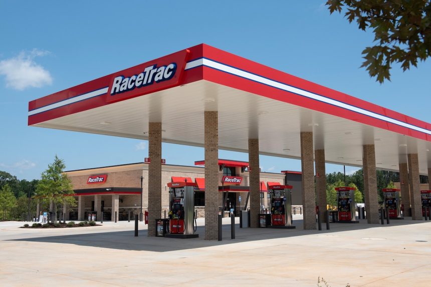 Large RaceTrac Location Planned for Northwest Atlanta Photo 01