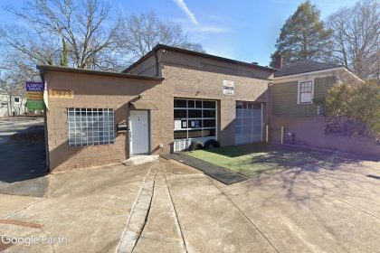 New Children's Shoe Store Kicking Off Soon in Kirkwood Photo 01