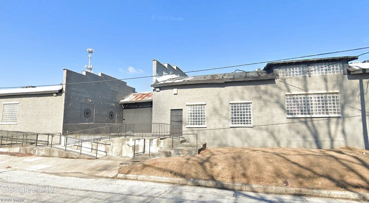 New Restaurant in the Works on North Avenue Photo 01