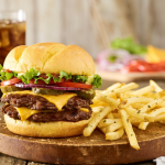 SMASHBURGER OPENS SECOND LOCATION IN SAN DIEGO