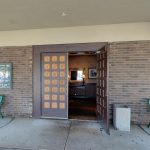 sportsmen's den front view