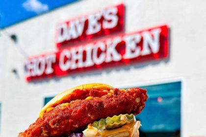 Dave's Hot Chicken Set to Spice Up Boston's Theatre District