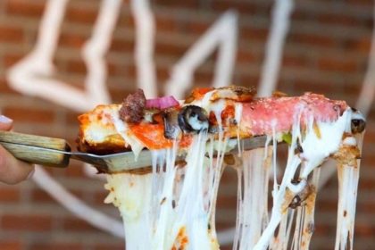 Mountain Mike’s Pizza Debuts in Los Angeles County