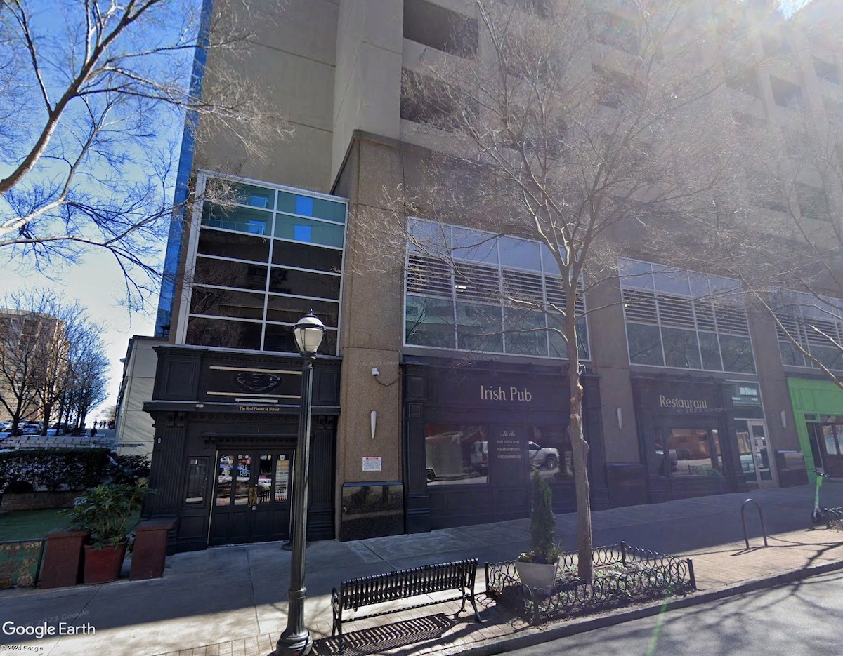 Asian Bar and Restaurant Coming to 1010 Midtown Building Photo 01