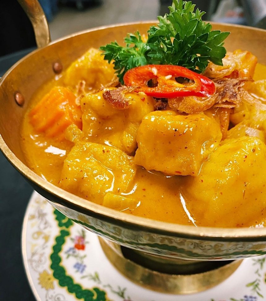 Dok Khao Thai Eatery Bringing Authentic Thai Dishes to Chevy Chase