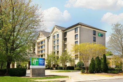 Holiday Inn Express and Suites in Alpharetta Sold Photo 01