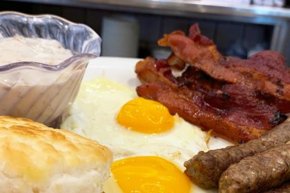 Eggs Up Grill Opens First of Ten Planned Restaurants in Nashville, TN
