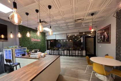 cups n chai canton interior