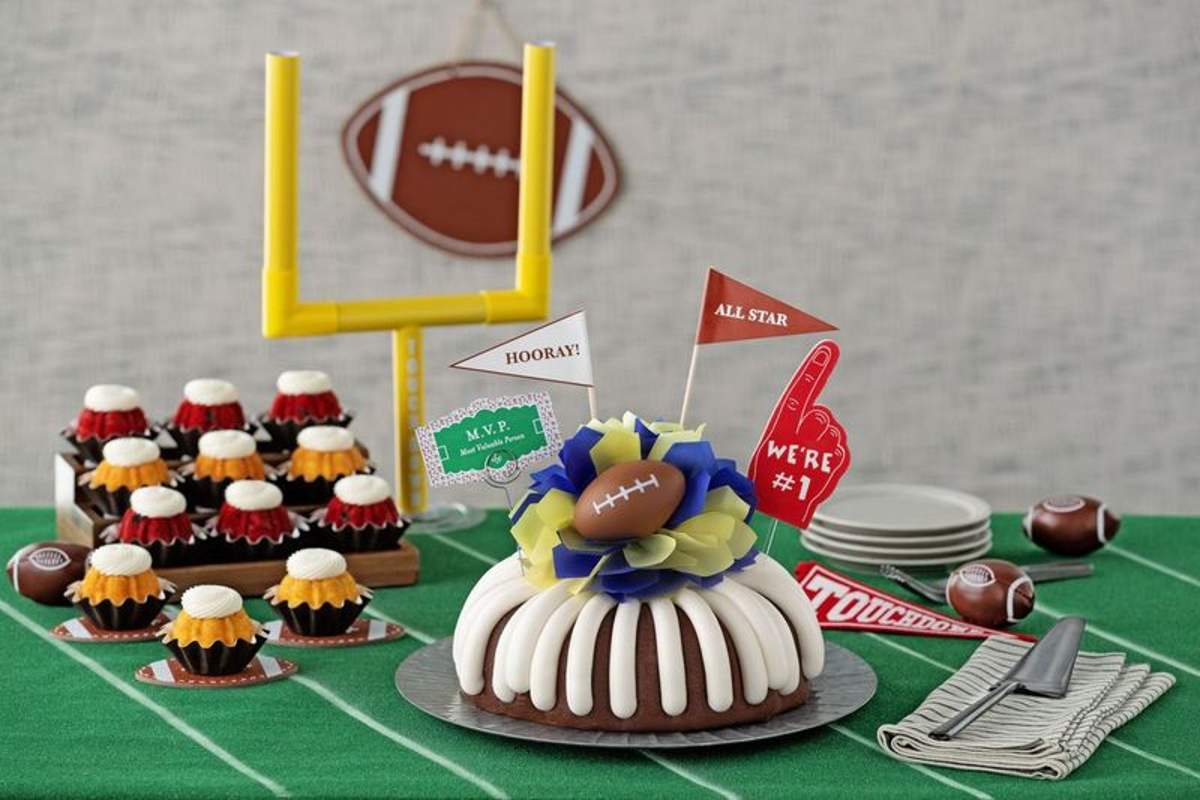 Nothing Bundt Cakes - Grand Opening Week - Brooks - San Antonio