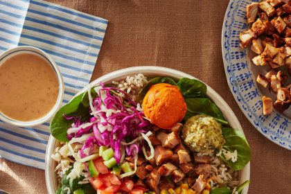 New CAVA Restaurant Opens in Hollywood