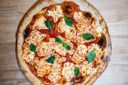 Dynamo Pizza Bringing New York 80s Nostalgia to Downtown Jacksonville