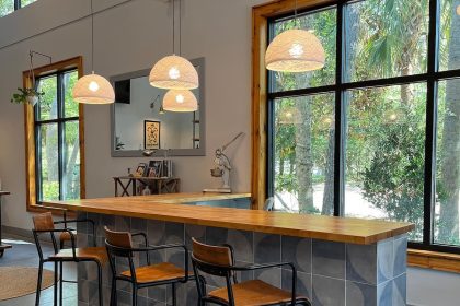 Liquor Store to Transform into Mediterranean Bar and Kitchen at St. Johns Square