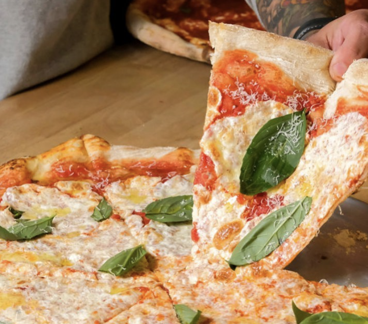 Halidom Eatery Gets a Slice of New York Photo 01