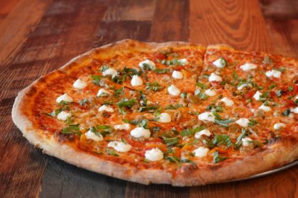 New Pizzeria Planned for the SAG AFTRA Plaza