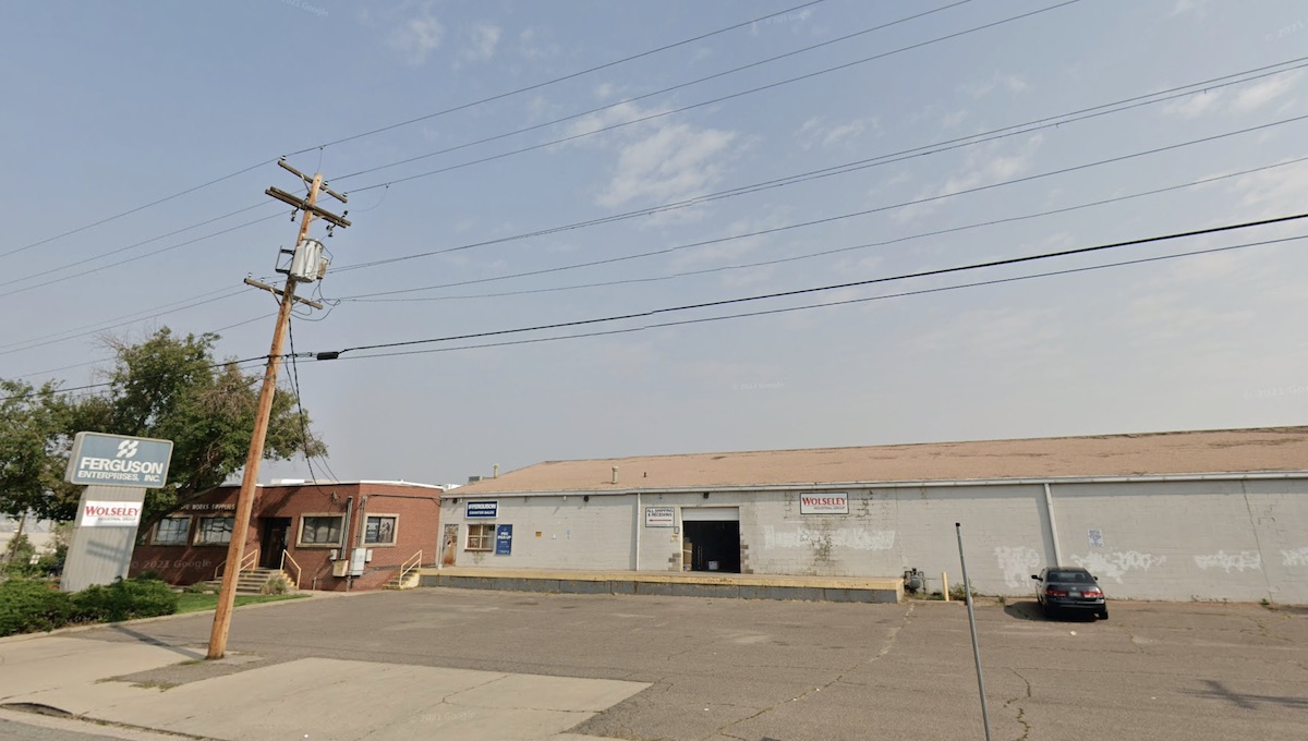 New Venue Combines Pickleball + Music