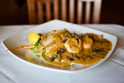 Bourbon Street Seafood Kitchen Is Coming to San Antonio's Crescent Shopping Center