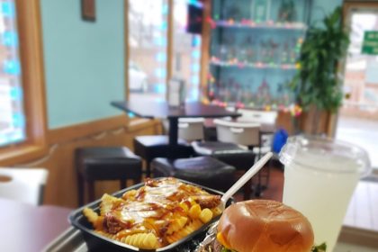 veg-n vegan burger meridian mall food hall summer 2024