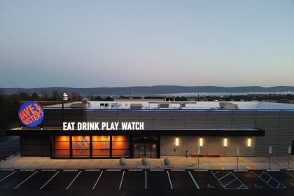 dave & buster's exterior