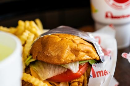 American Deli Headed to East Memphis