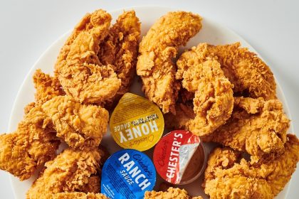 A popular fast-casual chicken chain will soon make its Cordova debut.