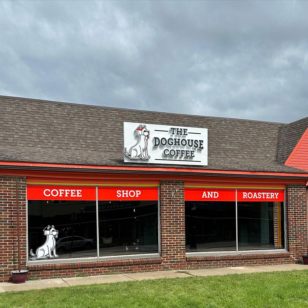 doghouse coffee lapeer exterior sign