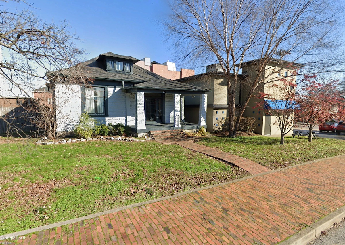 Mona on its Way to the Rutledge Hill Area