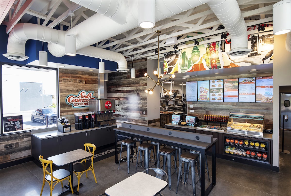 Schlotzsky’s is Returning to Murfreesboro Starting this Summer