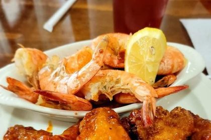 Shugs Soul Food to Reopen in Summerville This Summer