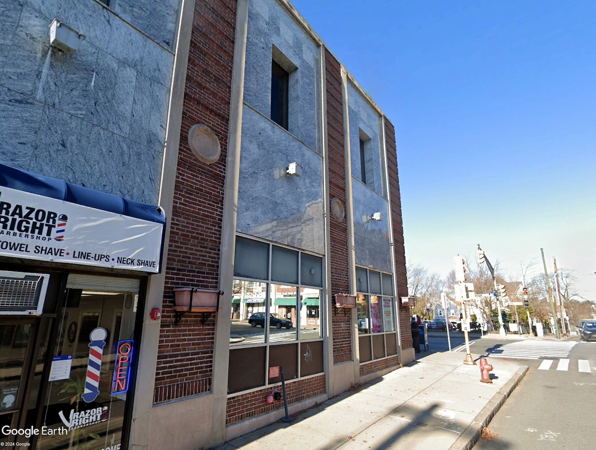 New Italian Eatery Anthony's to Replace Cuisine en Locale in Somerville