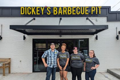 Dickey’s Barbecue Opens Second Store in Clarksville, TN