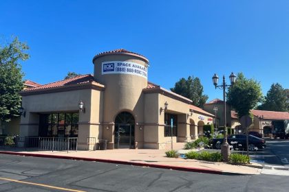 Hawaiian-Themed Java Joint Plans Store in Thousand Oaks