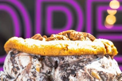 Insomnia Cookies Baking its Way into the Navy Yard