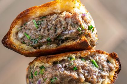 Jerusalem Based Restaurant Brings Its Stuffed Pitas to California