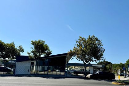Lee & Associates Investment Services Group Represents Buyer in $3.9 Million Purchase of Santa Monica Retail Center