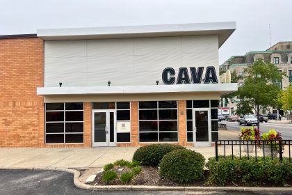 New CAVA Restaurant Opens in River Forest, Illinois