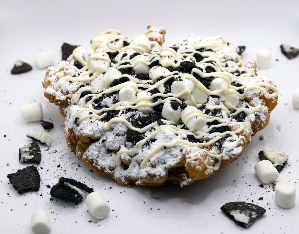 Carnival Fare Headed to Terminal South Photo 01