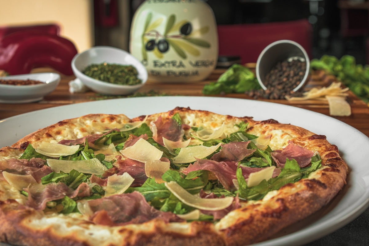 Colore Signs Lease for Second Location