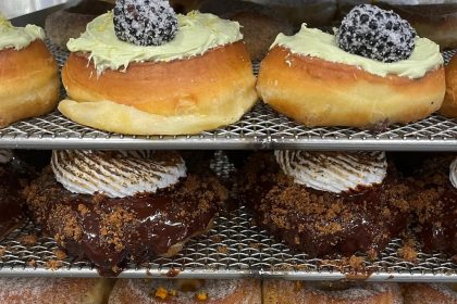 Handcraft Doughnuts Frying into Union Market