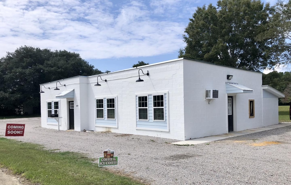 Beloved Lowcountry Coffee Cart Expanding with First Brick-and-Mortar Café in Bonneau