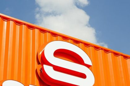 Smalls Sliders Eyes Memphis for Future Expansion