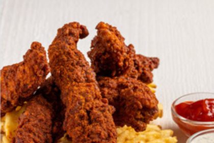 Bruxie Brings Waffle Sandwiches and Fried Chicken Tenders to Two LA College Communities