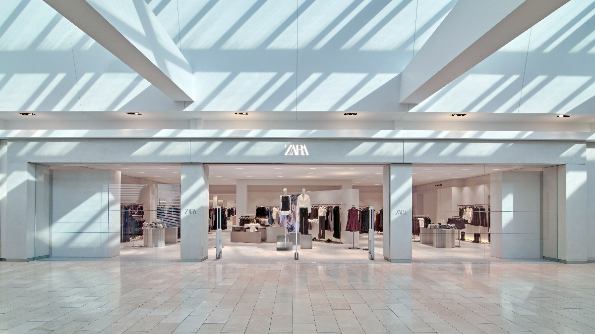 Zara Integrates Fashion And Technology In New Flagship Store In Topanga
