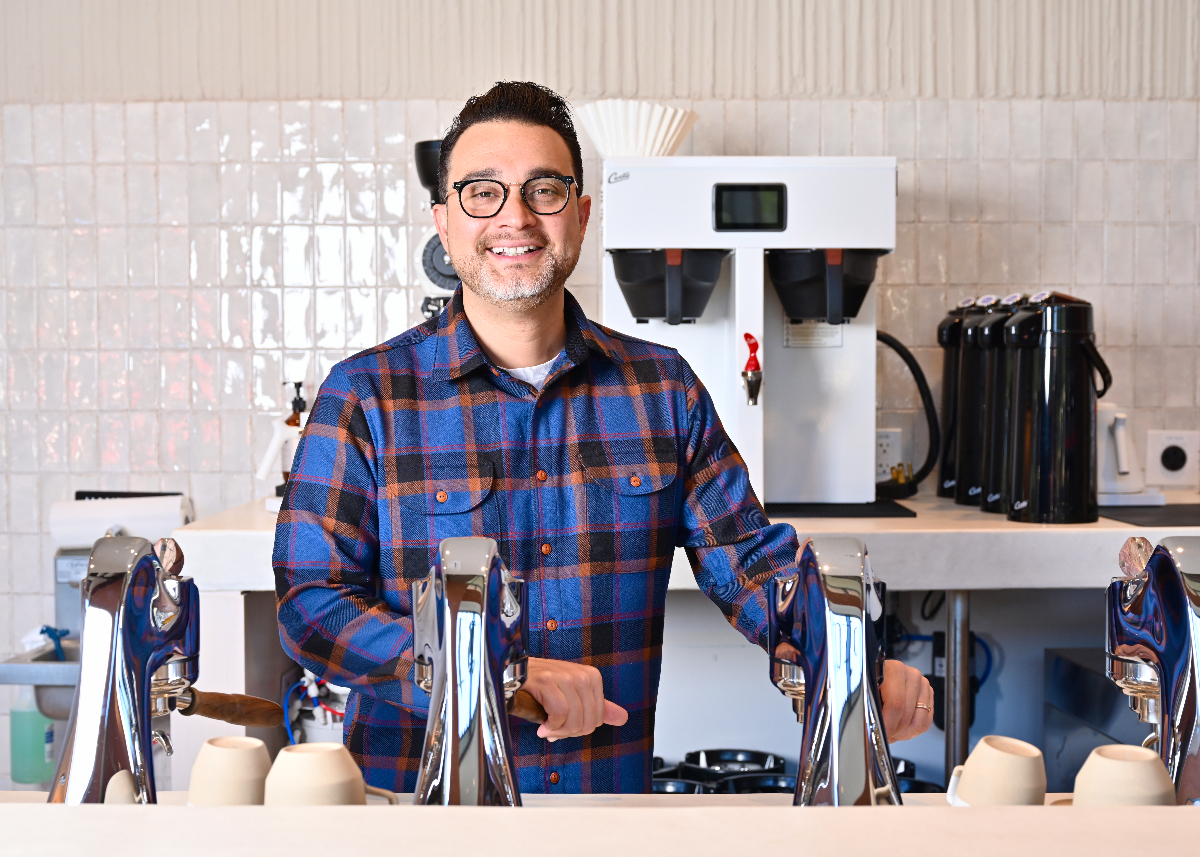 TENFOLD COFFEE COMPANY PERKS UP DOWNTOWN HOUSTON WITH A NEW STYLISH ALL-DAY CAFE NEAR DISCOVERY GREEN