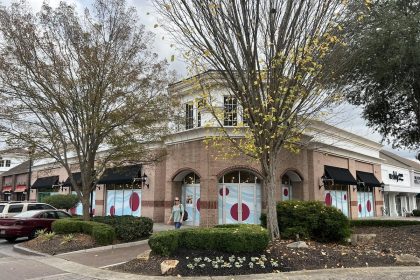 Local Vintage Toy Store Relocating Photo 01