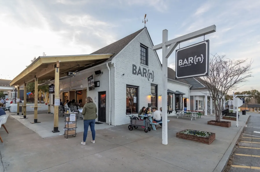 New Ice Cream Shop Bringing Good Vibes to Dunwoody