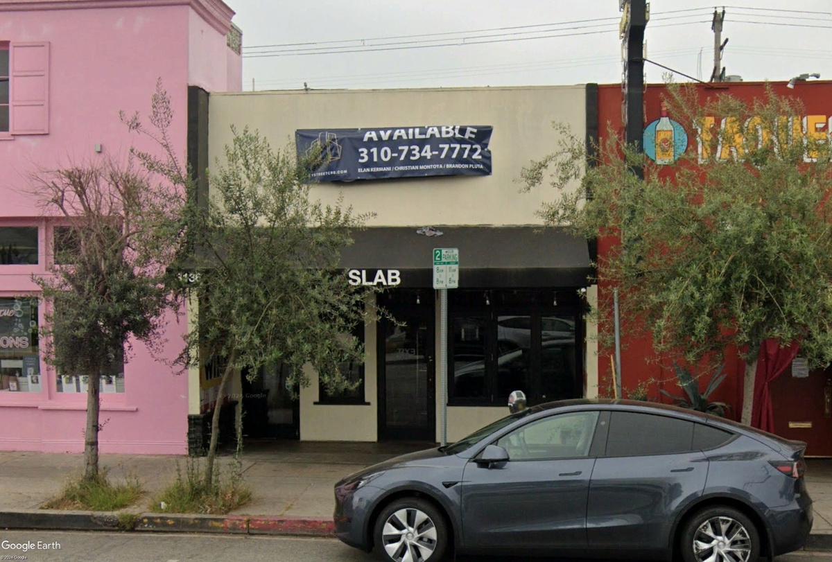 Chez Nous to Replace Slab on West Third Street