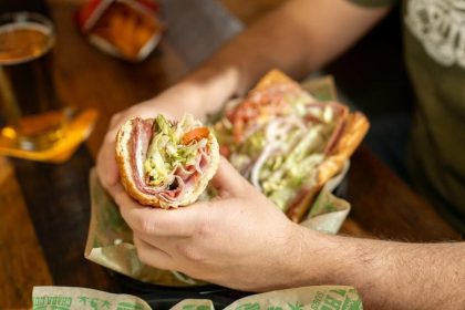 Cheba Hut Returning to Boulder